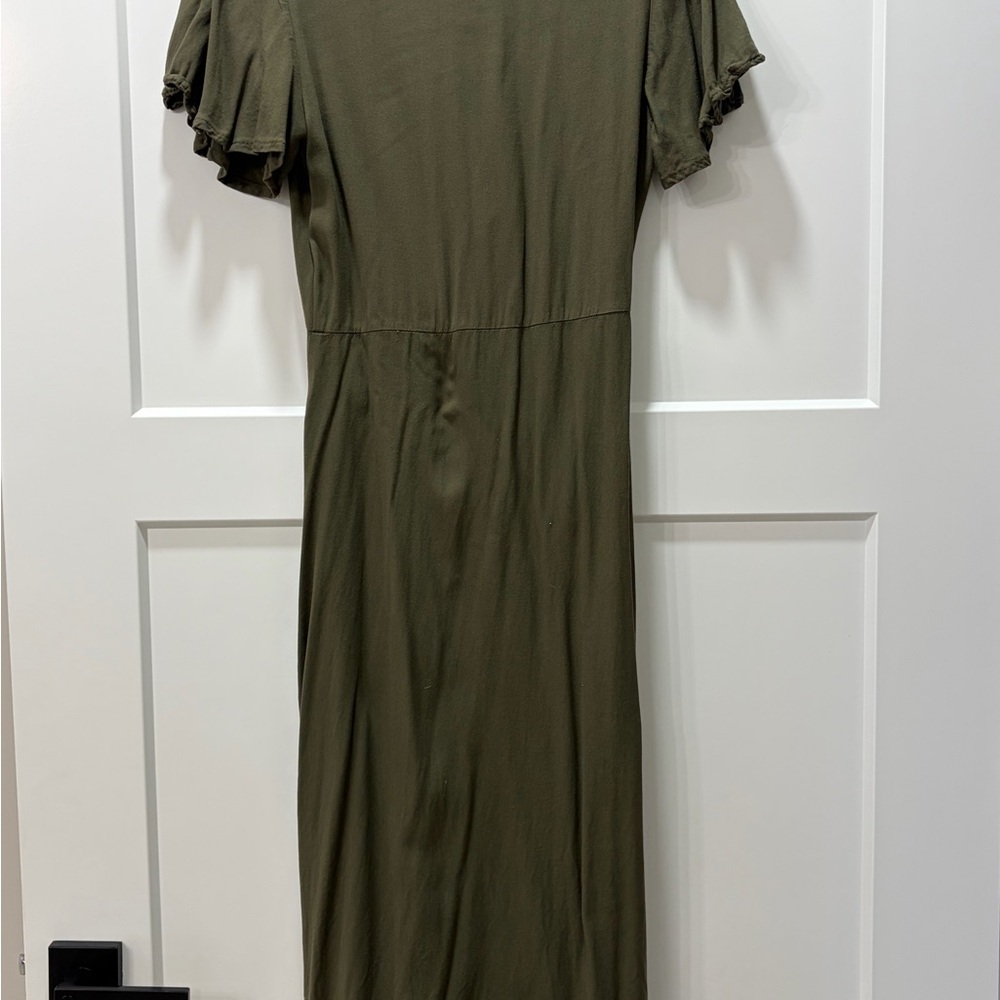 Mimi Chica Olive Green Button Down Midi Dress With Cut Out and Tie. Size Medium - Picture 3 of 6